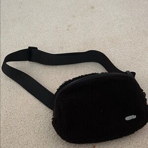 Lole Black Fleece Belt Bag